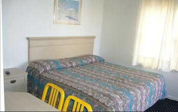 Surrey Motel ออตตาวา ภายนอก รูปภาพ