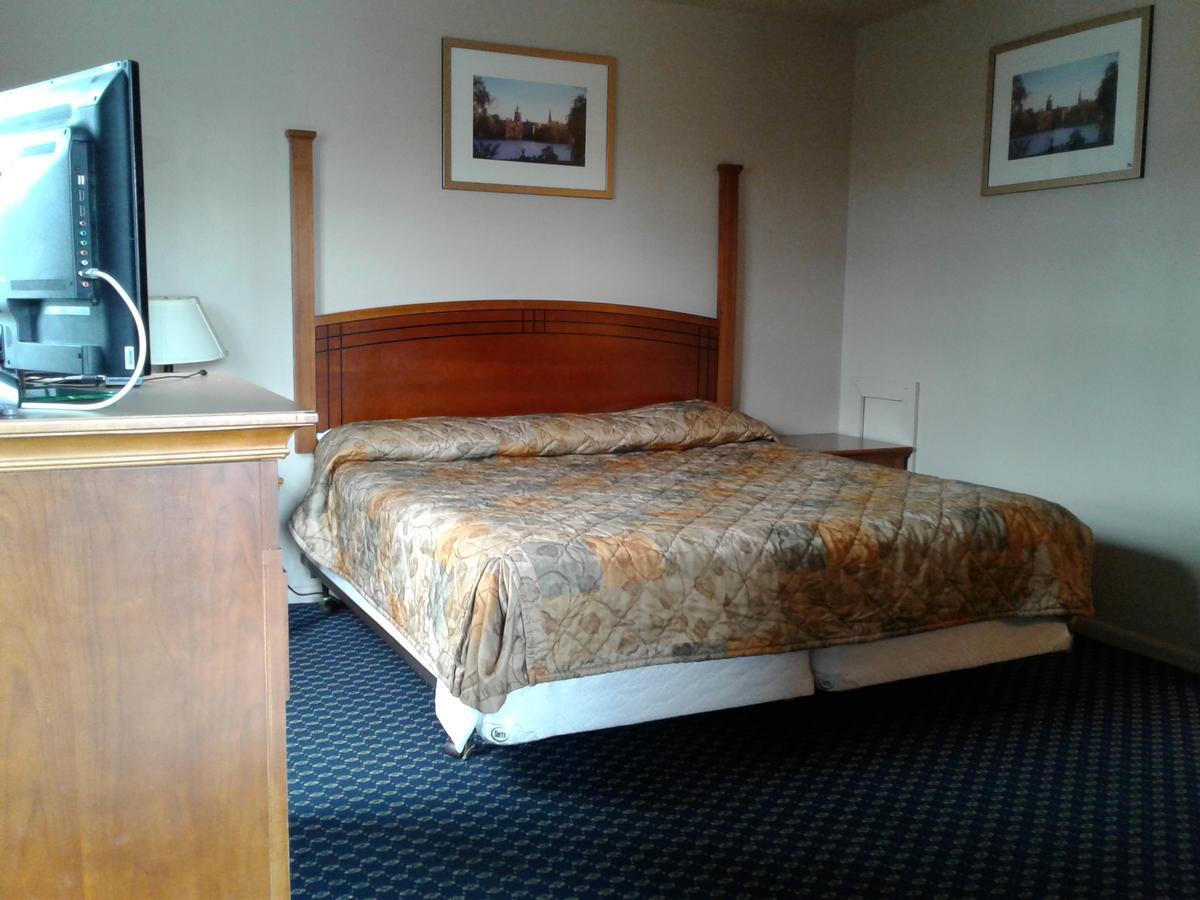 Surrey Motel ออตตาวา ภายนอก รูปภาพ